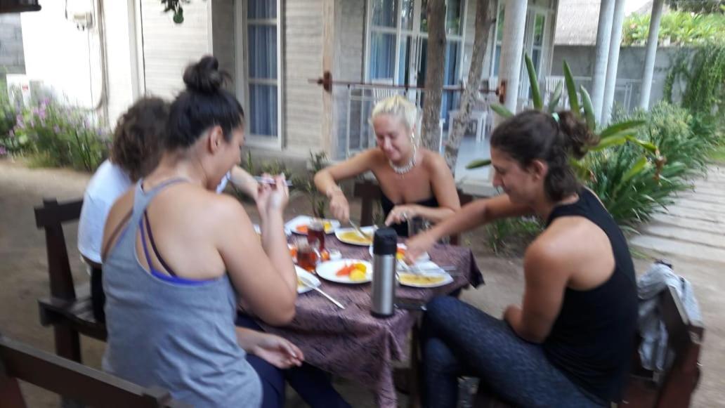 Vista Huts Lembongan Ξενοδοχείο Εξωτερικό φωτογραφία